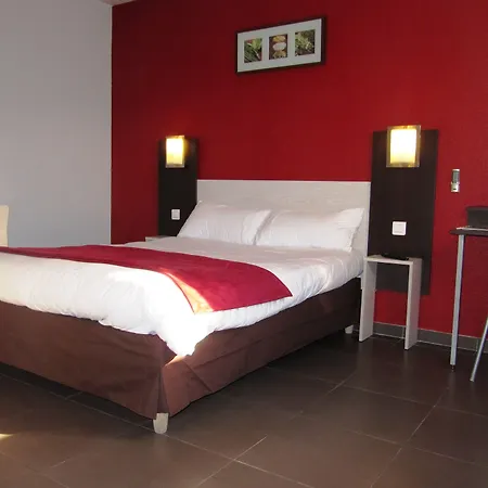 Brit Essentiel Sete / バラリュック・ル・ヴュー