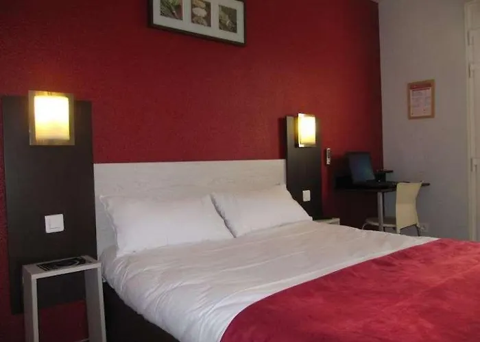 Brit Essentiel Sete / Hotell 2*