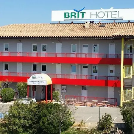 מלון Brit Essentiel Sete / 2*
