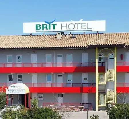מלון Brit Essentiel Sete /